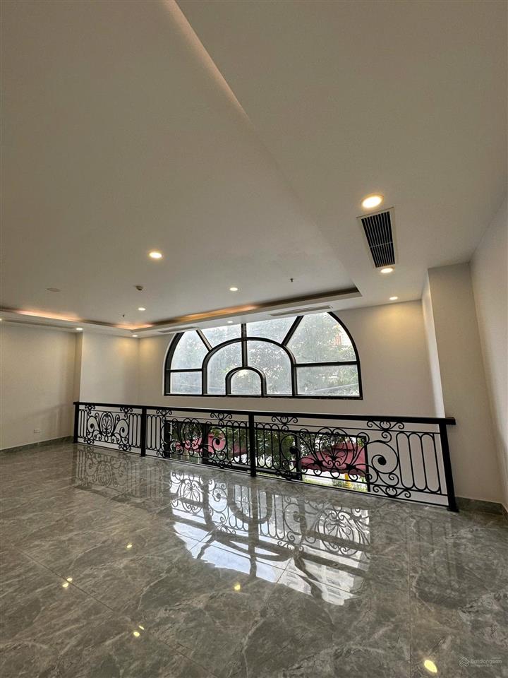 Cho thuê shophouse eco lake view 32 đại từ, nhà đã cải tạo 2 tầng đẹp, vào thuê được ngay