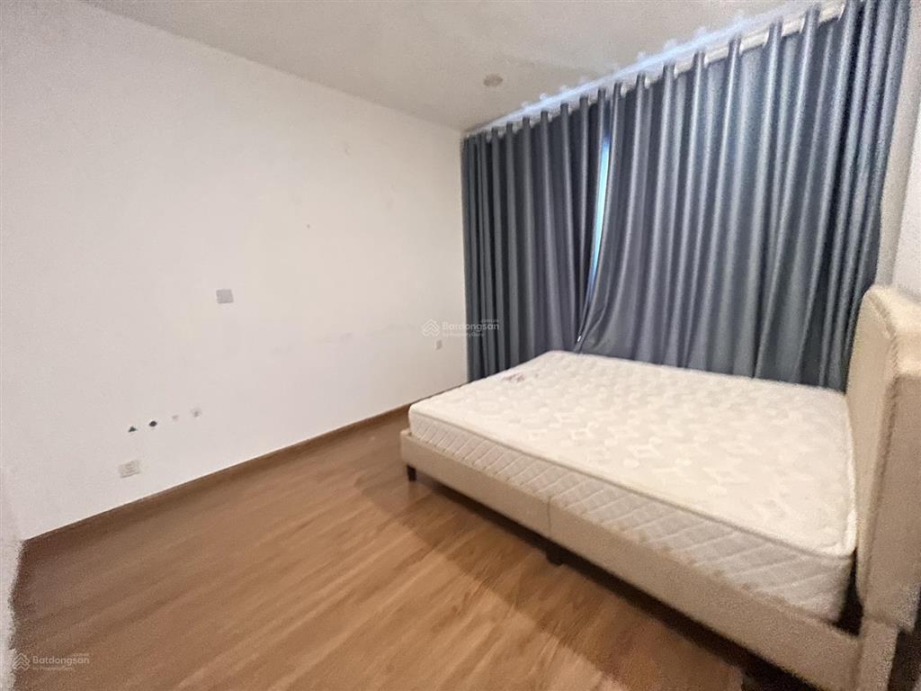 Cho thuê 2 ngủ full đồ tòa a the zen gamuda, vào ở được ngay