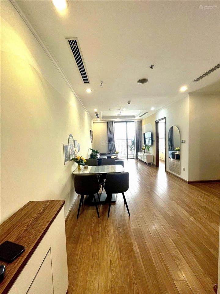 Tôi cần cho thuê ngắn hạn, hoặc dài hạn căn hộ park 10 diện tích 80m2 chung cư times city