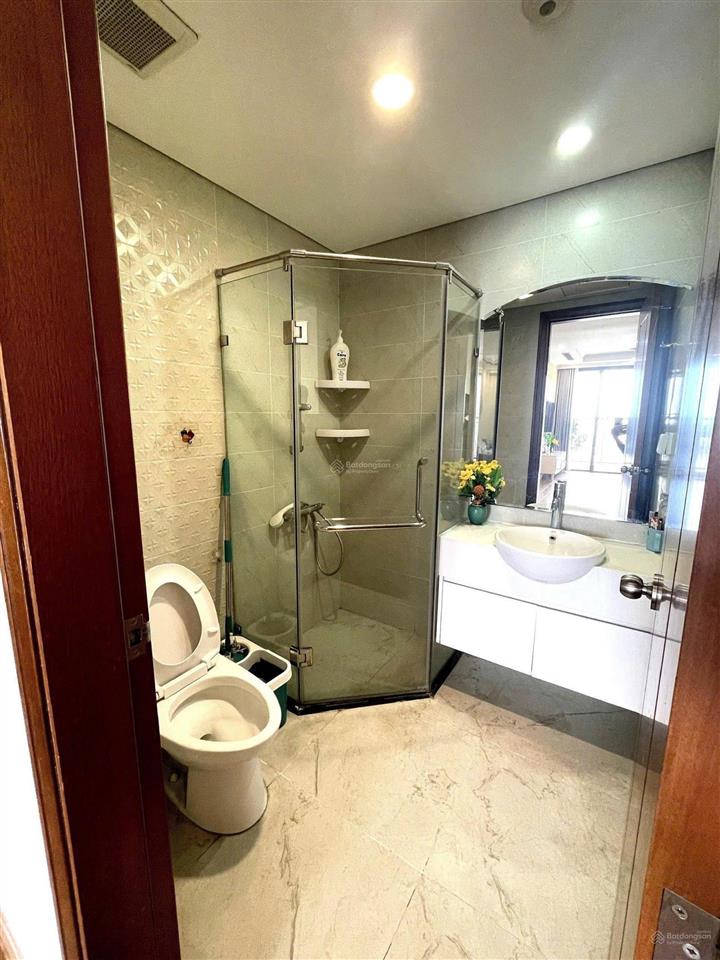Tôi cần cho thuê ngắn hạn, hoặc dài hạn căn hộ park 10 diện tích 80m2 chung cư times city