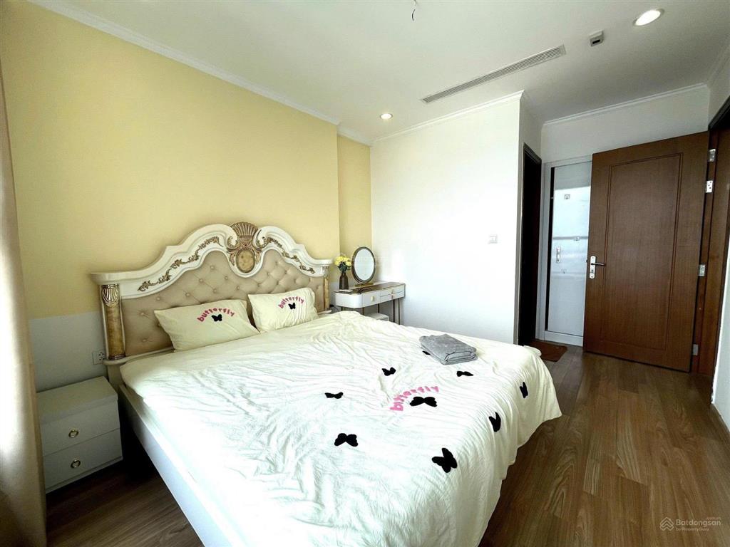Tôi cần cho thuê ngắn hạn, hoặc dài hạn căn hộ park 10 diện tích 80m2 chung cư times city