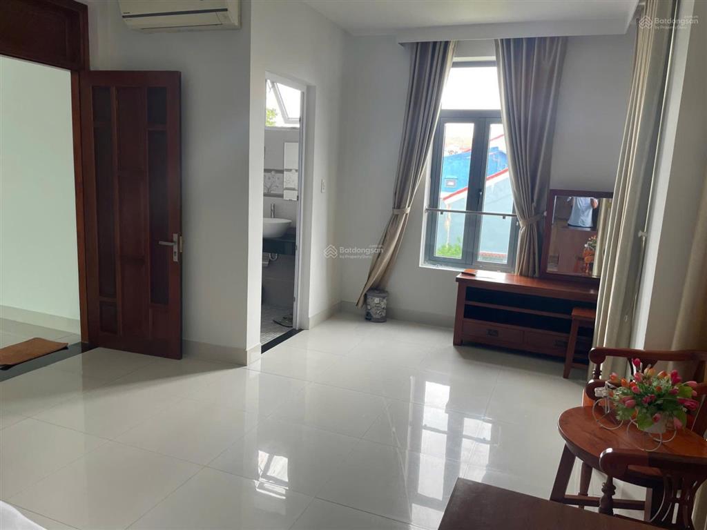 Bán gấp villa 4 phòng biển an bàng, hội an. doanh thu cho thuê tháng 35 triệu. cách biển 500m