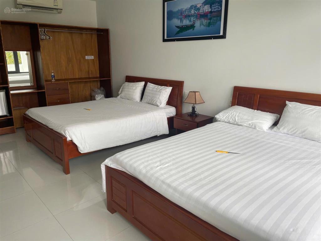 Bán gấp villa 4 phòng biển an bàng, hội an. doanh thu cho thuê tháng 35 triệu. cách biển 500m