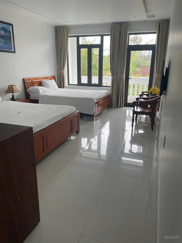 Bán gấp villa 4 phòng biển an bàng, hội an. doanh thu cho thuê tháng 35 triệu. cách biển 500m