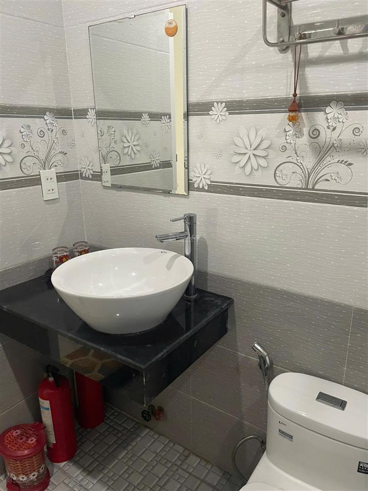 Bán gấp villa 4 phòng biển an bàng, hội an. doanh thu cho thuê tháng 35 triệu. cách biển 500m