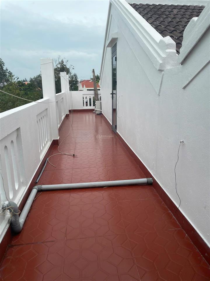 Bán gấp villa 4 phòng biển an bàng, hội an. doanh thu cho thuê tháng 35 triệu. cách biển 500m