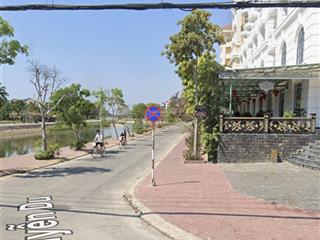 Bán đất đường nguyễn du phố cổ hội an, view đẹp trực diện sông hoài. giá bán gấp. diện tích 161m2