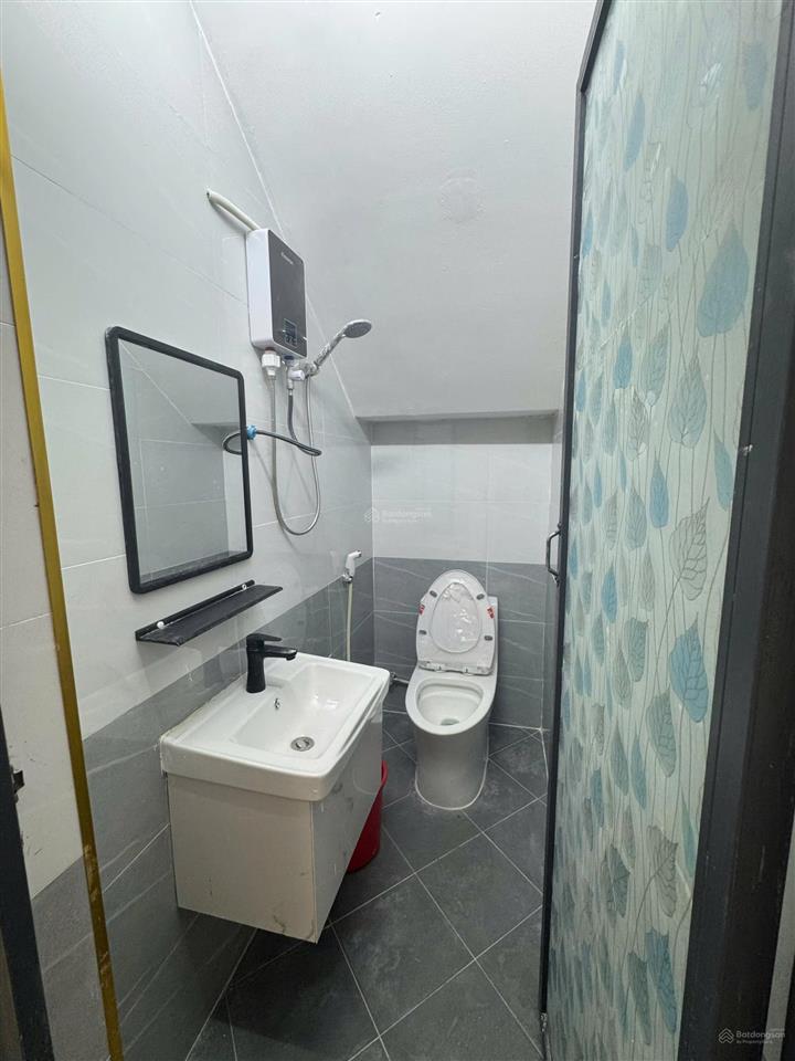 Nhà bán 2 mặt hẻm tại hẻm hương quê vào 50m đường xe ba gác