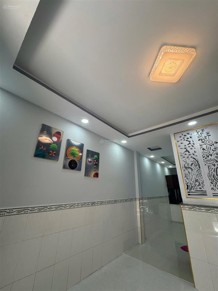 Nhà bán 2 mặt hẻm tại hẻm hương quê vào 50m đường xe ba gác