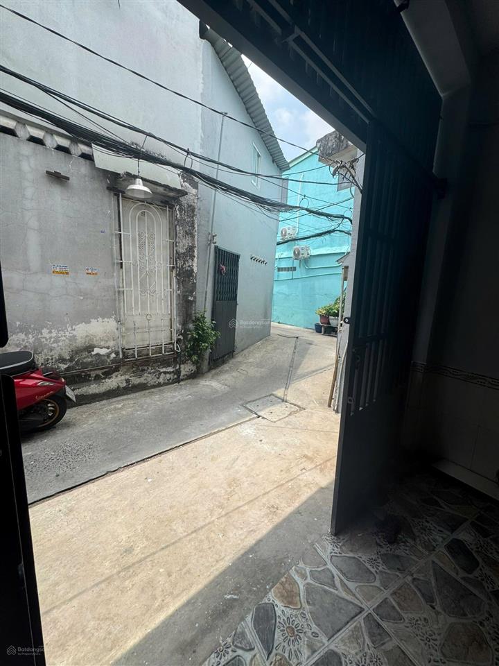 Nhà bán 2 mặt hẻm tại hẻm hương quê vào 50m đường xe ba gác