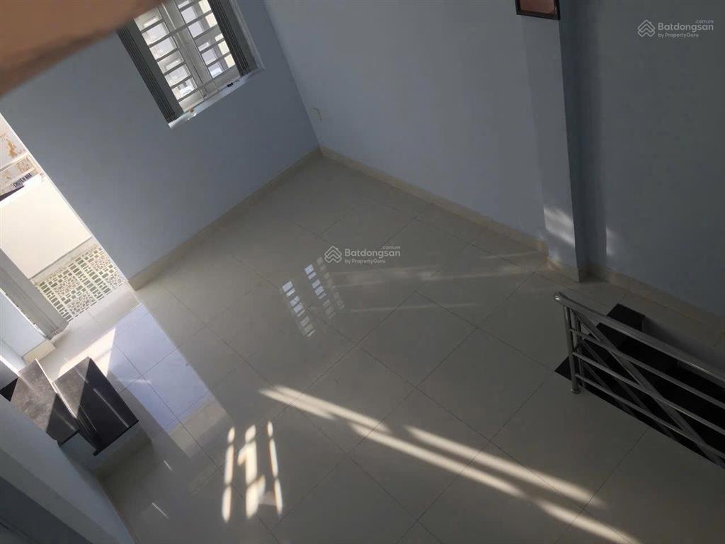 Bán hẻm rộng xe hơi tới nhà khu vip trung tâm p6 q8