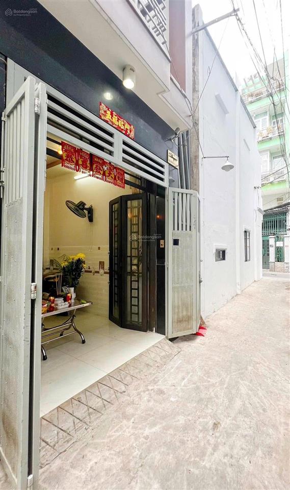 Nhà bán chính chủ hẻm xe ngựa 157 dương bá trạc
