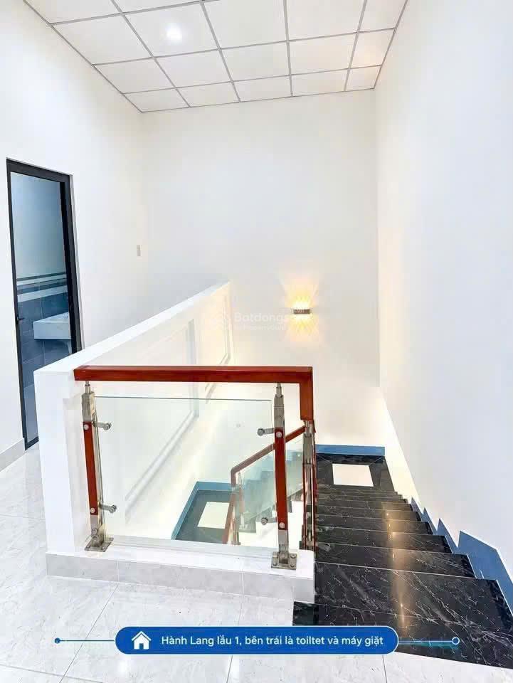 Bán nhà phố, giá chỉ từ 1,4 tỷ/căn