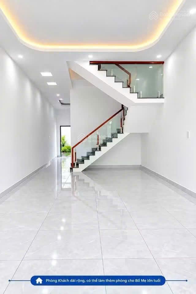 Bán nhà phố, giá chỉ từ 1,4 tỷ/căn