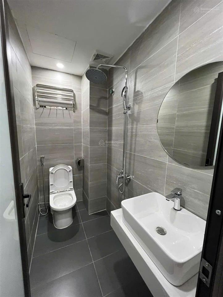 Cho thuê bt 6pn, 4wc, 150m2 tại khu đô thị trung văn  vinaconex 3, 30 triệu vnd