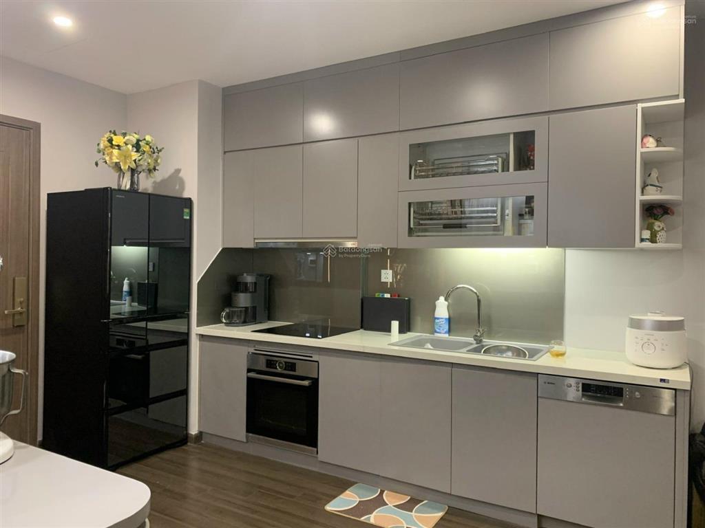 Bán gấp căn hộ 2pn2wc 66m2, giá cực tốt tại dự án vinhomes symphony