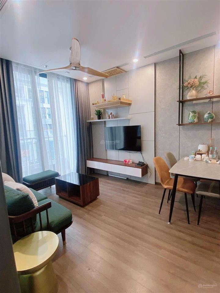 Cho thuê căn 2pn1wc siêu đẹp, giá tốt tại vinhomes symphony