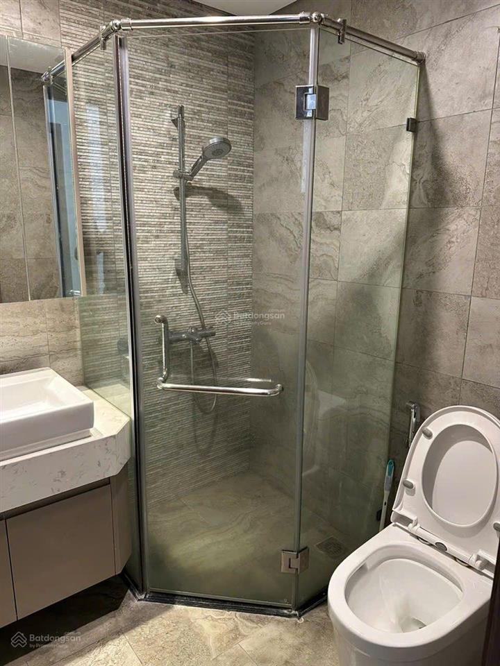 Cho thuê căn 2pn2wc đẹp, giá tốt tại vinhomes symphony