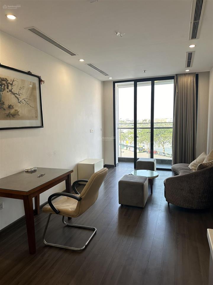 Cho thuê căn 2pn2wc đẹp, giá siêu tốt tại vinhomes symphony