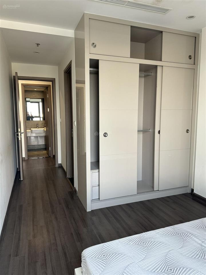 Cho thuê căn 2pn2wc đẹp, giá siêu tốt tại vinhomes symphony