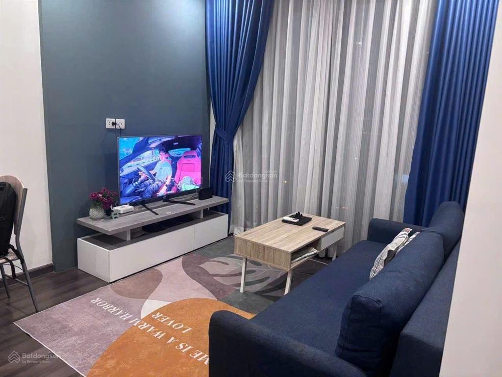 Cho thuê căn 2pn 1wc giá tốt tại vinhomes symphony