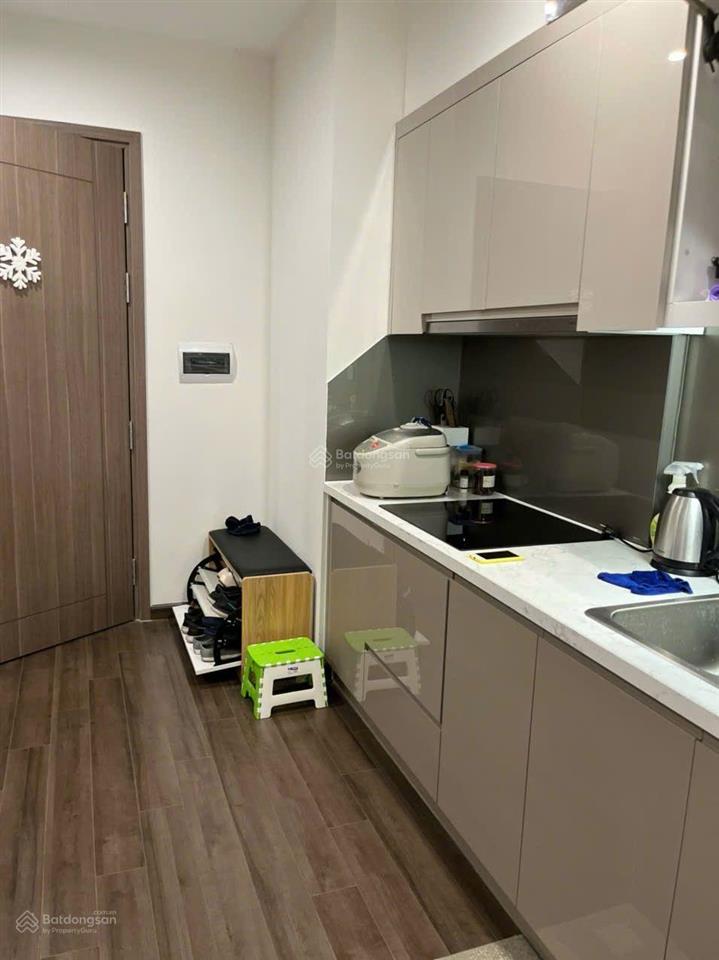 Cho thuê căn hộ 1 ngủ 39m2, có máy rửa bát, giá cực tốt tại vinhomes symphony