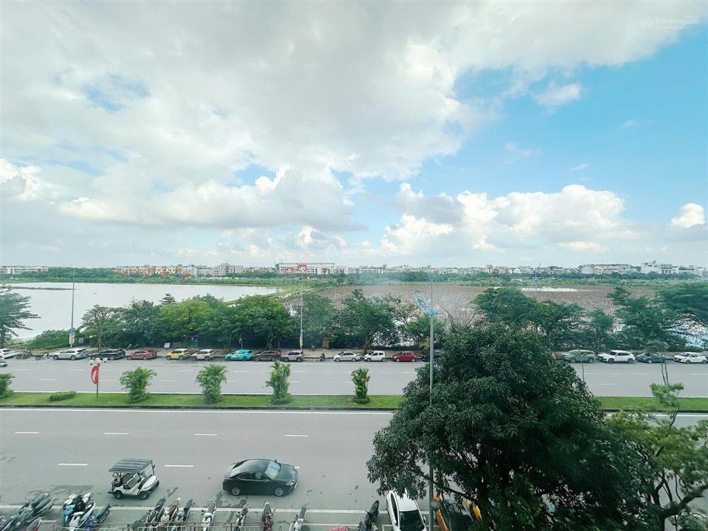 Cho thuê căn 2pn2wc tại vinhomes symphony