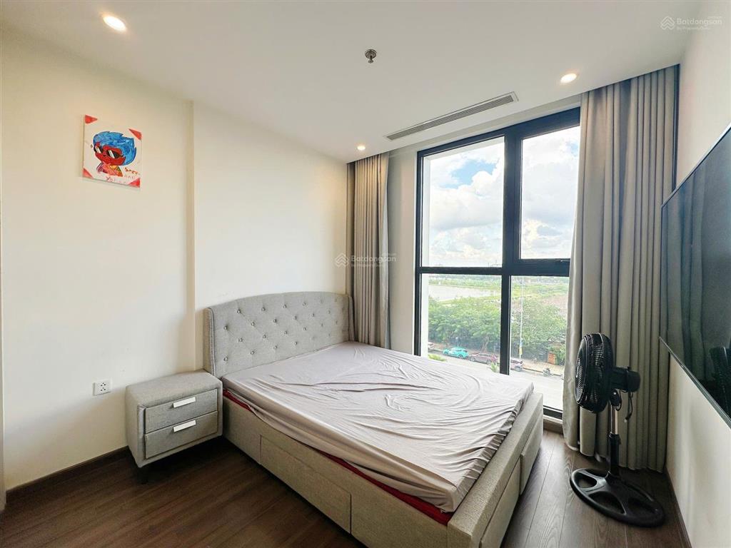 Cho thuê căn 2pn2wc tại vinhomes symphony