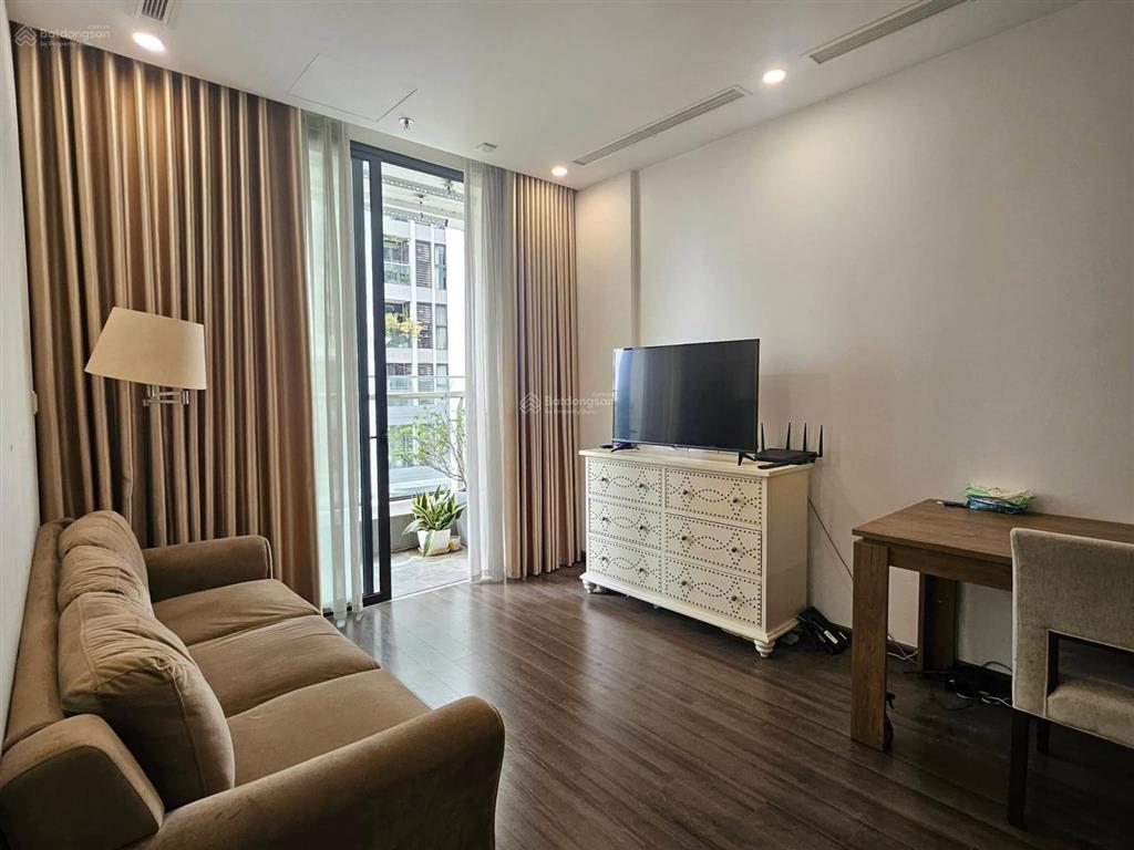 Cho thuê căn 2pn1wc full đồ, giá tốt tại vinhomes symphony