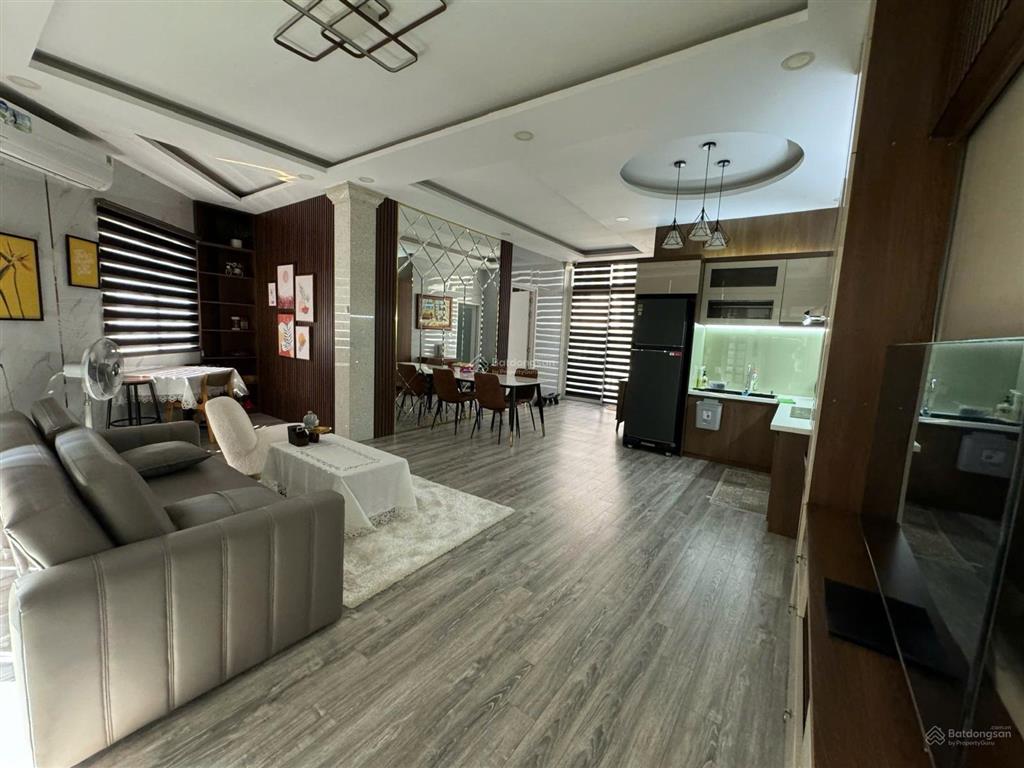 Không thể tin! mt lê văn sỹ, quận 3  ngang gần 9m  8.8x20m  6 tầng  hdt 120tr  giá 32 tỷ