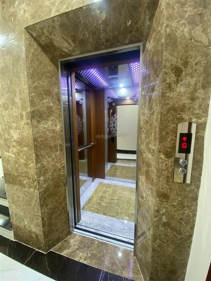 Siêu phẩm chdv dòng tiền  cmt8, quận 3  6 tầng  9 x 25m  hđt 250 tr/th  39 tỷ tl