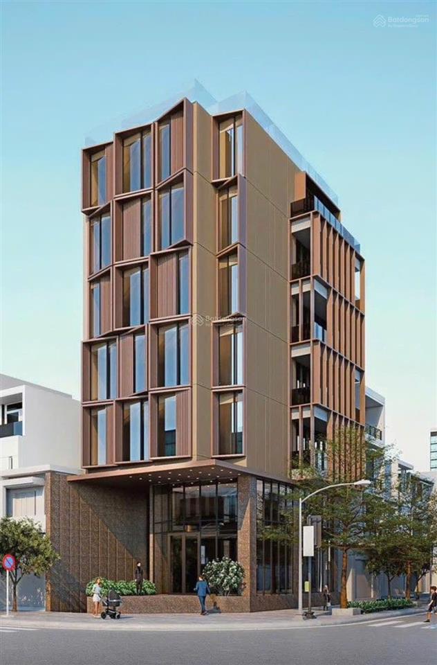 Cần chuyển nhượng khách sạn vip nguyễn chí thanh dt 15x 27m 4 tầng dòng tiền 300tr  giá 35 tỷ