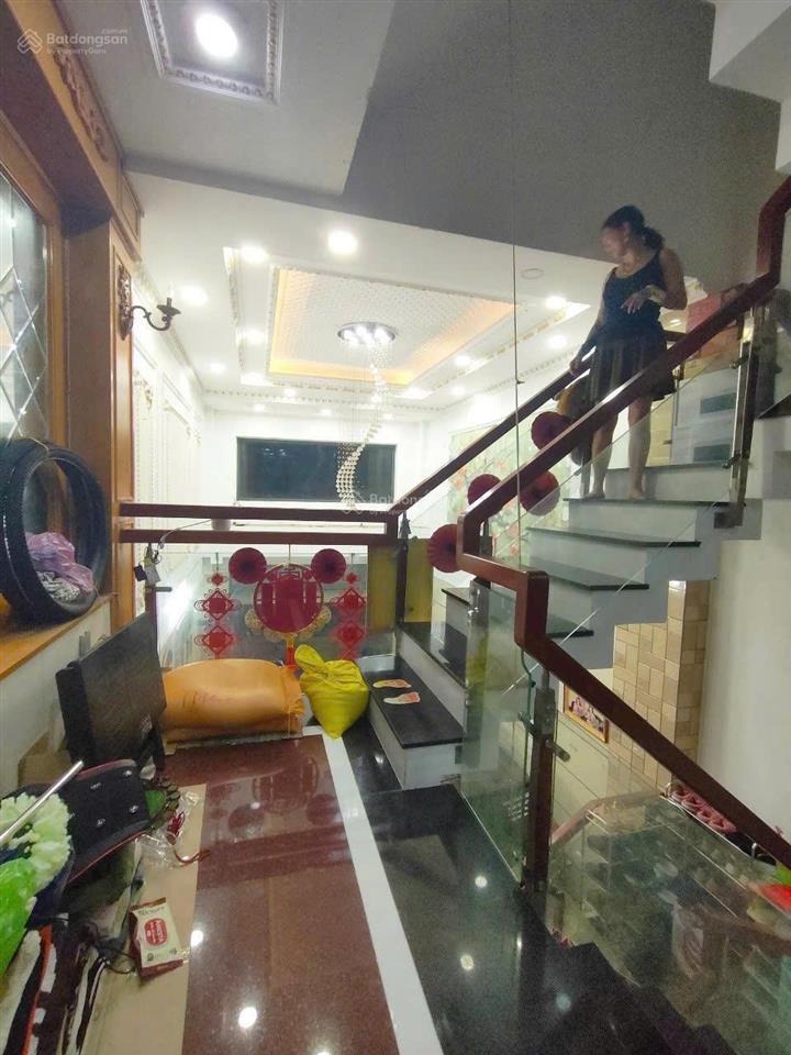 Chủ nhà bể sớm cắt lỗ 500tr nhà tại liên khu 45  tặng full nội thất có sẵn