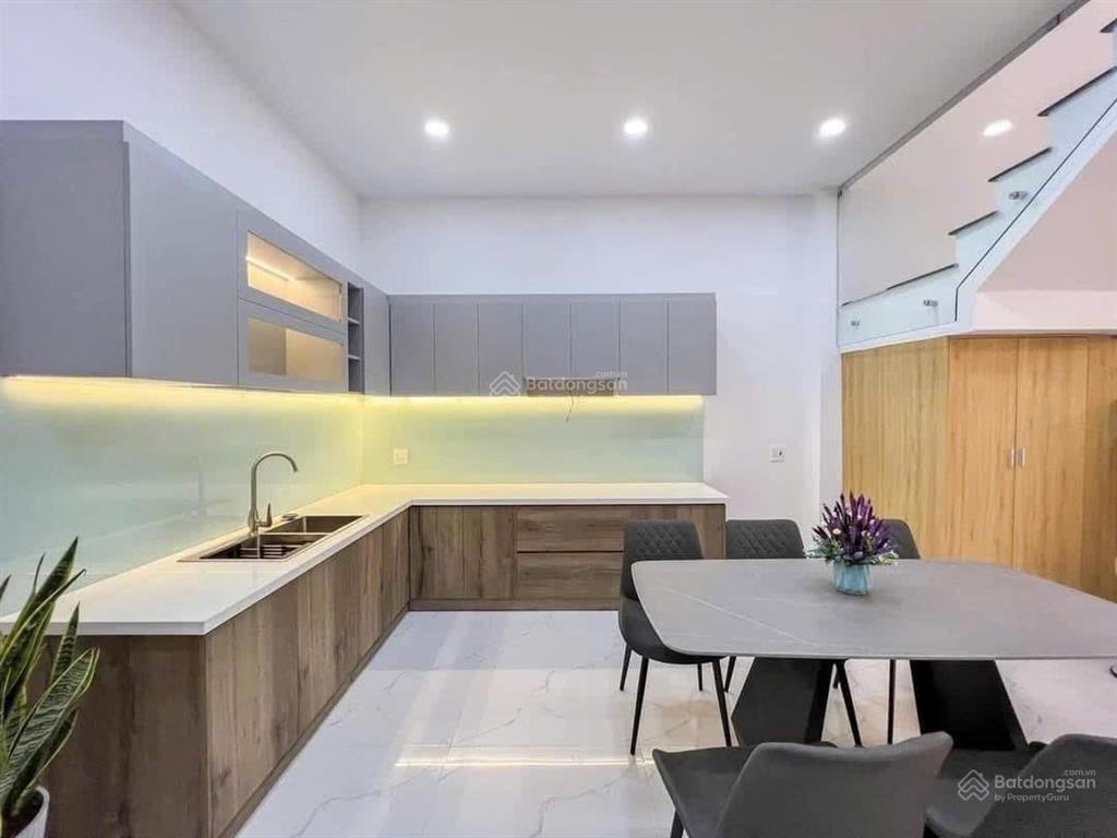 Kẹt tiền bán gấp nhà mới chỉ 1ty190tr