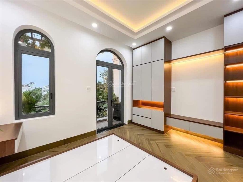 Kẹt tiền bán gấp nhà mới chỉ 1ty190tr