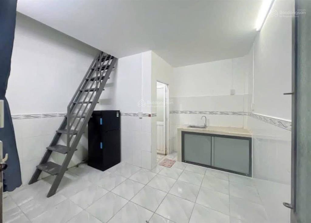 Bán nhanh dãy trọ 24 phòng thu nhập 56tr