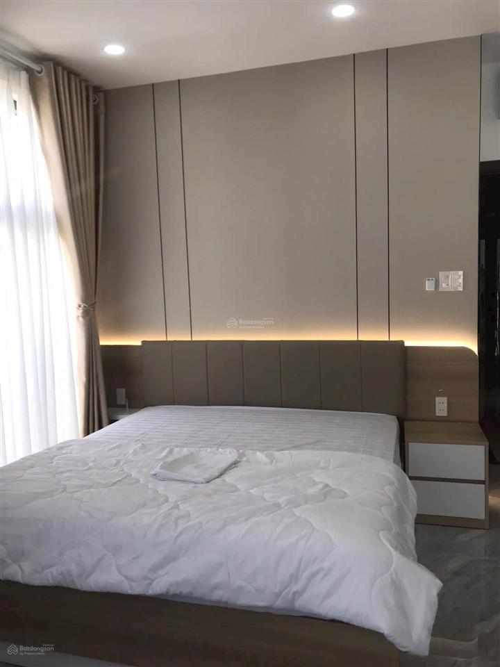 Siêu phẩm 5 tầng. thang máy. 5.5x14.hẻm 6m tặng full nội thất. ở liền. tại bùi quang là gò vấp