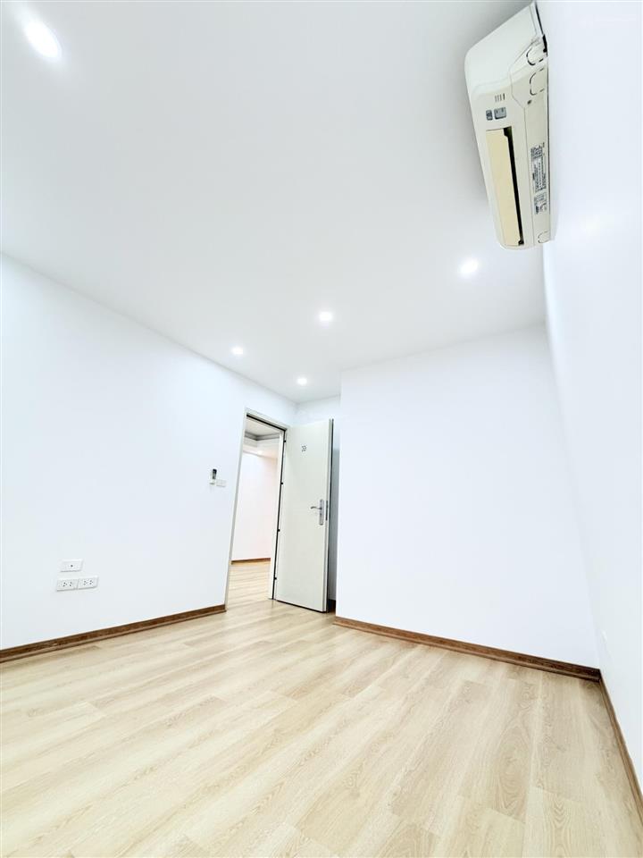 Chính chủ bán chung cư đồng phát . diện tích 79m2, 2p ngủ ,1 p khách , 2 wc , 1 bếp, giá 4,8 tỷ