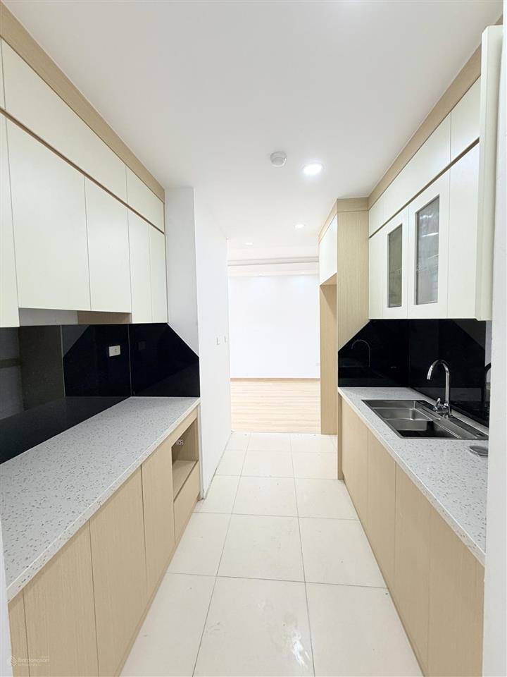 Chính chủ bán chung cư đồng phát . diện tích 79m2, 2p ngủ ,1 p khách , 2 wc , 1 bếp, giá 4,8 tỷ