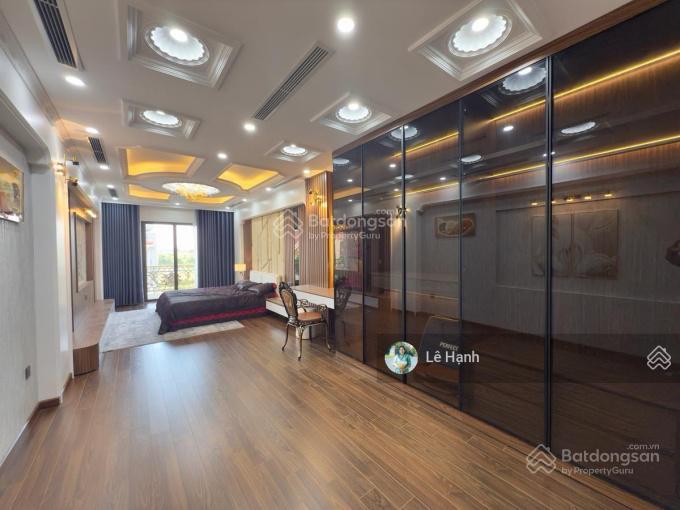 Bán nhà văn quán, phân lô vỉa hè, 3 ô tô tránh nhau, kinh doanh, mặt tiền 4.7m, 75m2, giá 18.5 tỷ