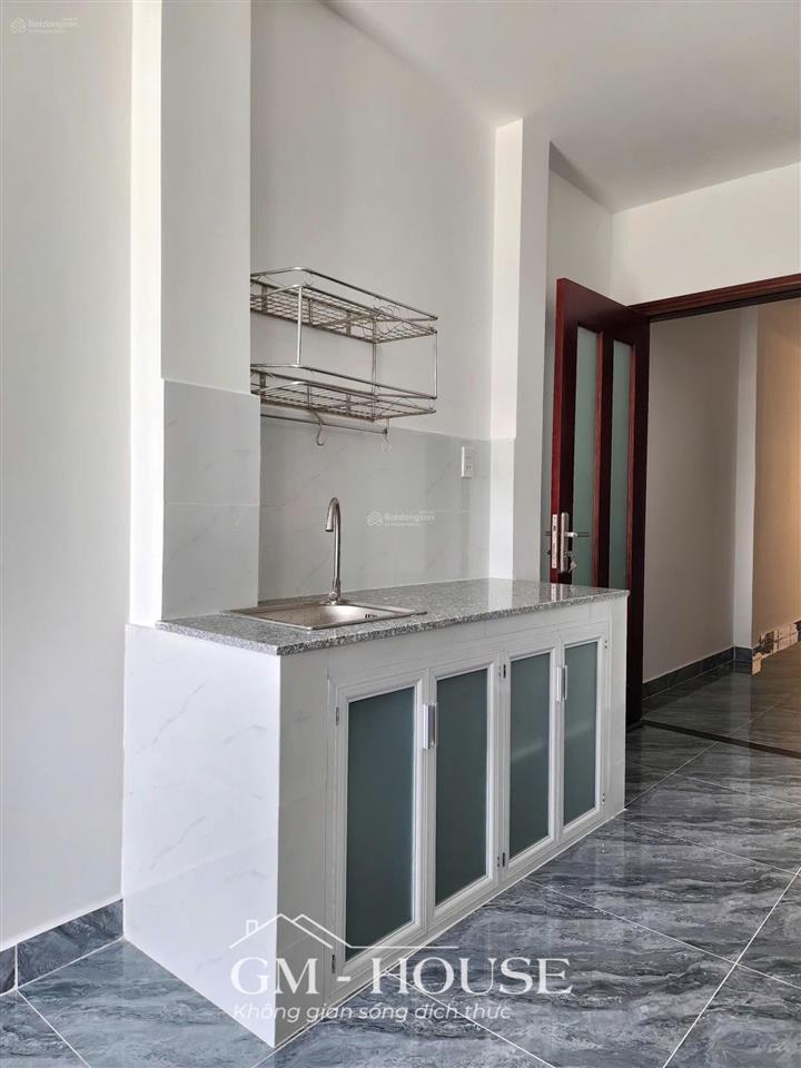 Cho thuê cc mini ban công mới 100%, giá siêu hời 6,5 triệu/th tại đào duy anh, p 9, q. phú nhuận