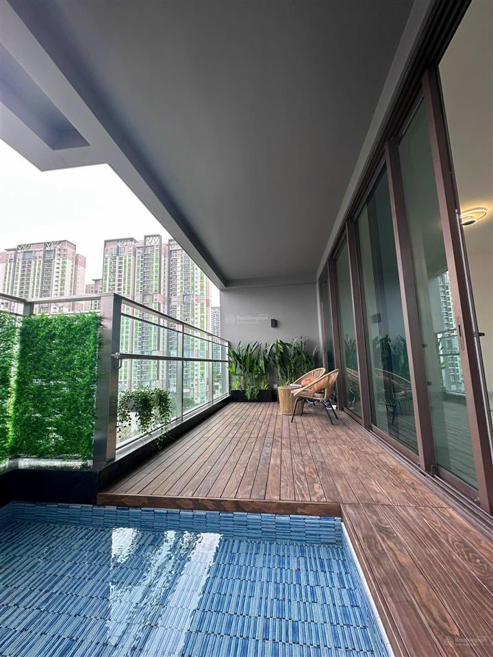 Độc quyền bán căn hộ define 4pn tầng trung luxury