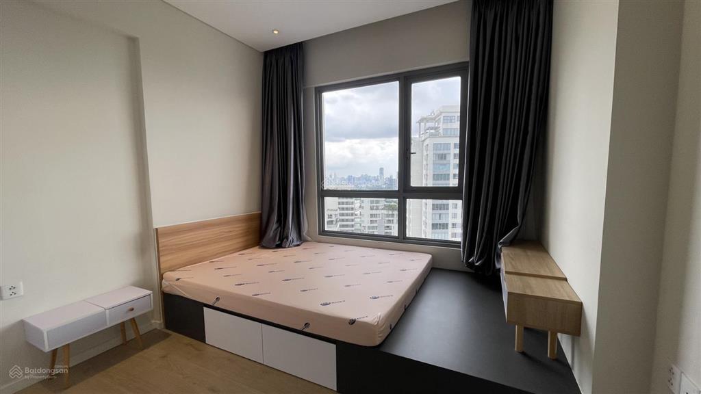Cho thuê căn 2pn đảo kim cương view pháo hoa quận 1