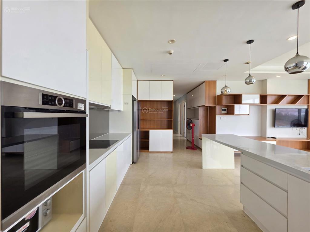 Cho thuê căn hộ 4pn đảo kim cương view đẹp giá tốt