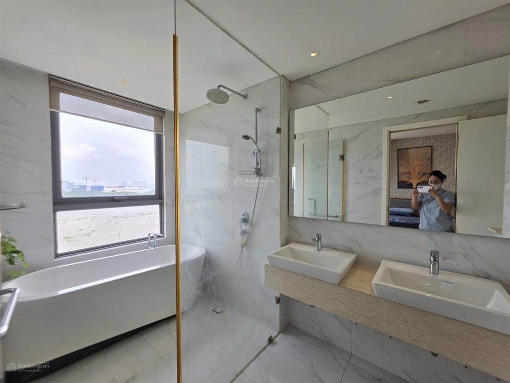 Cho thuê căn hộ 4pn đảo kim cương view đẹp giá tốt