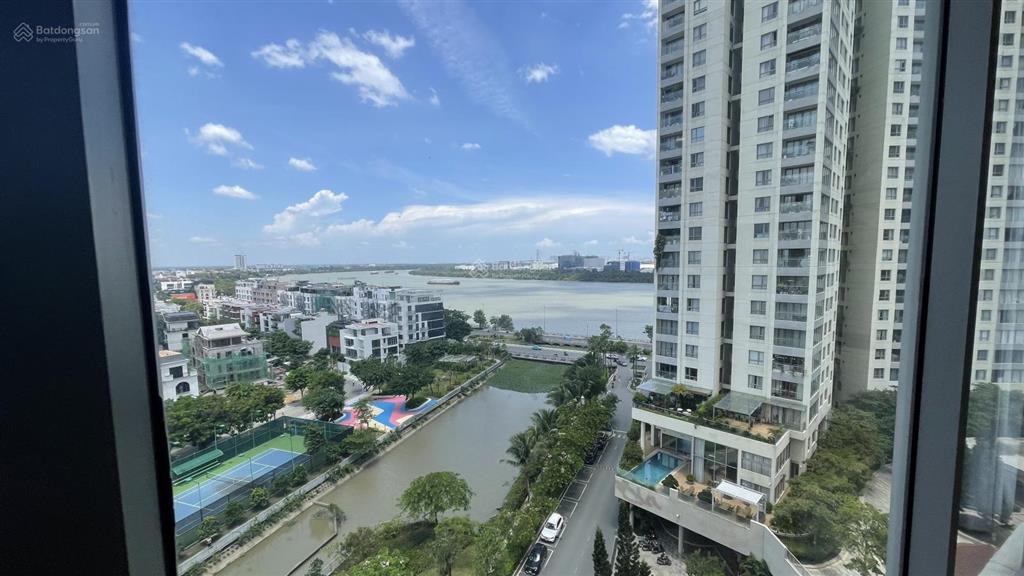 Cho thuê căn hộ diamond island 3pn view sông giá siêu tốt