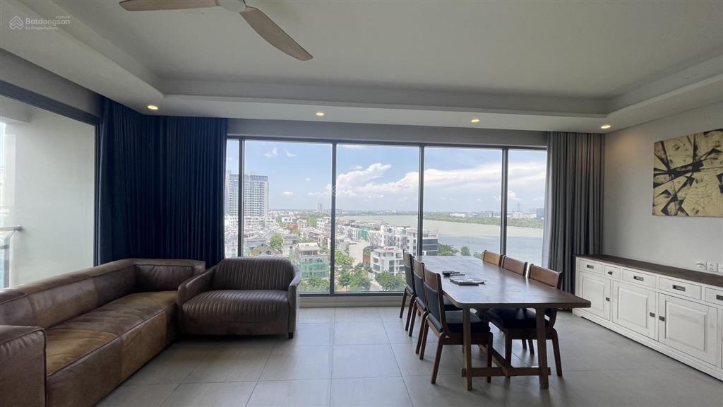 Cho thuê căn hộ diamond island 3pn view sông giá siêu tốt