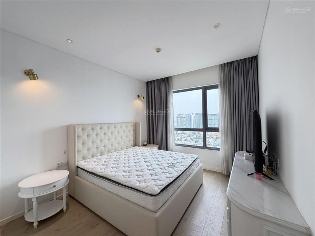 Diamond island cho thuê căn hộ 2 phòng ngủ view đẹp nội thất mới giá tốt