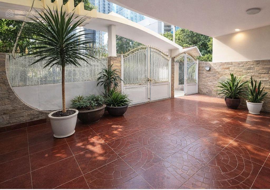 Hàng hiếm, siêu phẩm mặt tiền 8x21m, 5 tầng trung tâm hành chánh dương quang đông, quận 8, 31.99tỷ