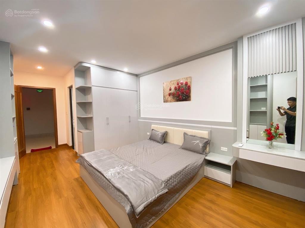 Nhà mới, 7 tầng, thang máy, nghĩa đô, cầu giấy, full nội thất, chỉ nhỉnh 12 tỷ có thương lượng